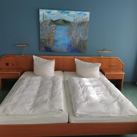 Hotel Kaiserhof Fürstenwalde Kültér fotó