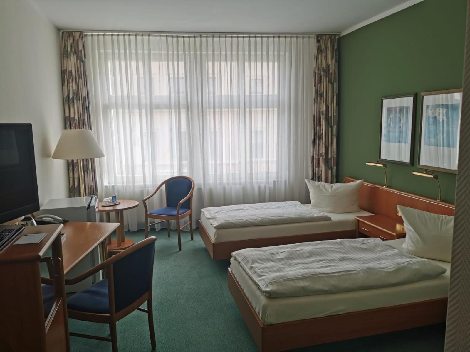 Hotel Kaiserhof Fürstenwalde Kültér fotó