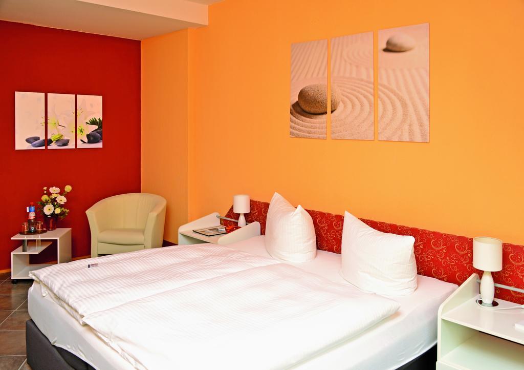 Hotel Kaiserhof Fürstenwalde Kültér fotó